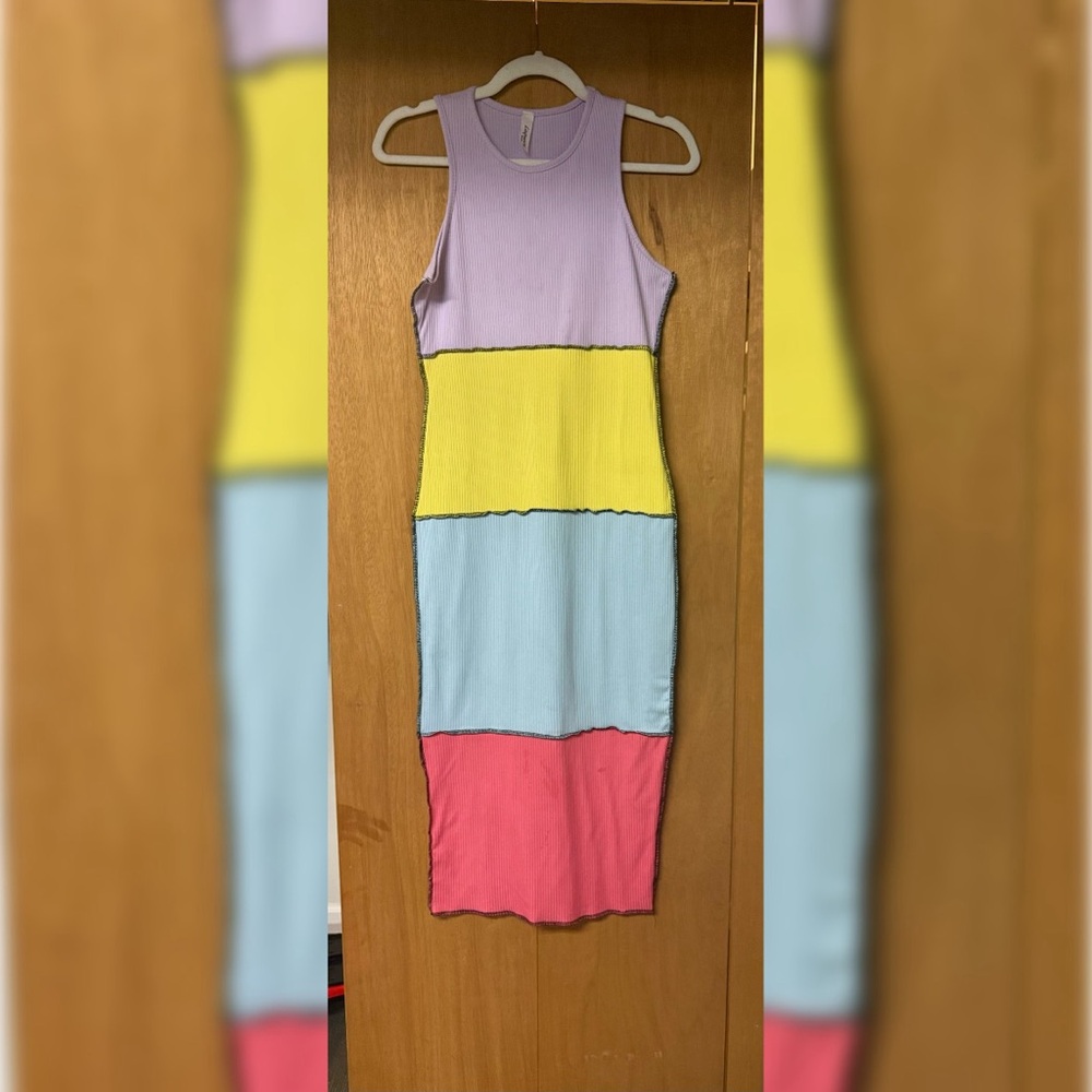 Color block midi dress.